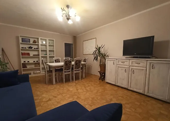 Za Rogiem Papierni *